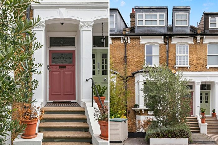 5 Bedroom Terraced House For Sale In Geraldine Road, London, SW18
