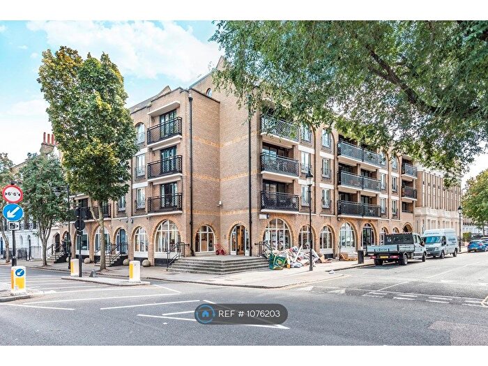 1 Bedroom Flat To Rent In Waterloo Gardens, London, N1