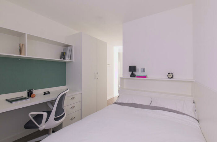 1 Bedroom Flat To Rent In Pittodrie Street, Aberdeen, AB24