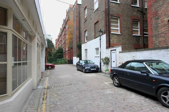 1 Bedroom Flat To Rent In Dove Mews, London, SW5