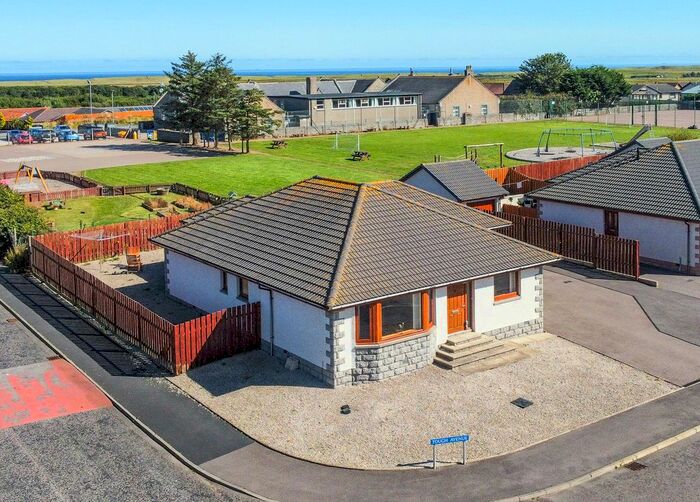3 Bedroom Detached Bungalow For Sale In Tough Avenue, Peterhead, AB42