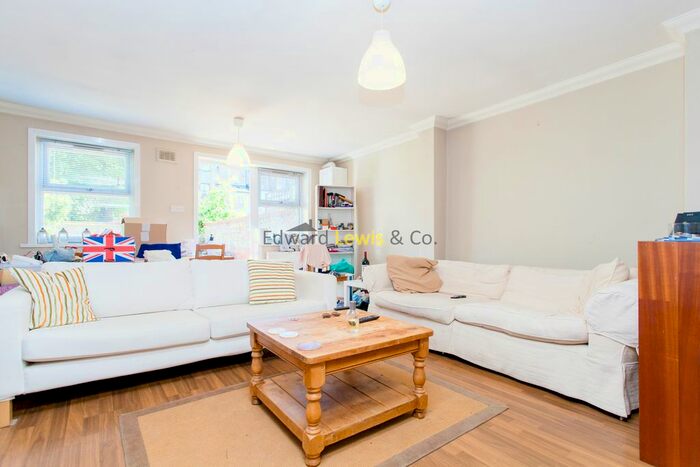 1 Bedroom Flat To Rent In Roden Street, London, N7