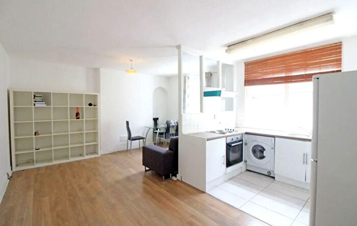 1 Bedroom Flat To Rent In Tonbridge Street, WC1H