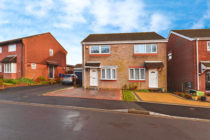 3 Bedroom Semi-Detached House To Rent In Runnymede, Fareham, PO15
