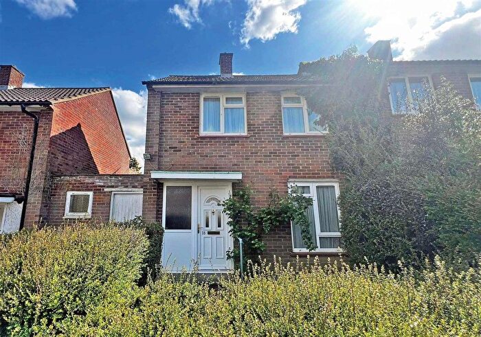 2 Bedroom End Terrace House For Sale In Brownrigg Crescent, Bracknell, RG12