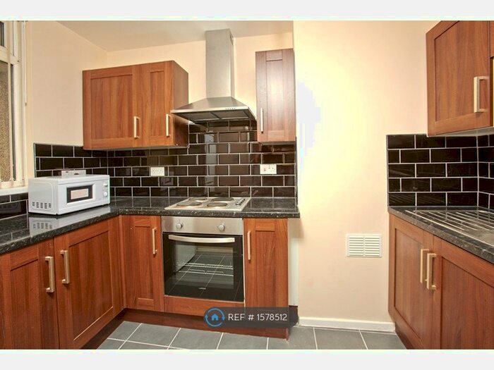 2 Bedroom Flat To Rent In Grindlay House, Coventry, CV1