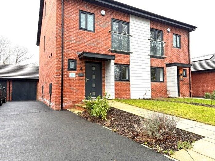 4 Bedroom Semi-Detached House For Sale In Woodlands Crest, Preston, PR1