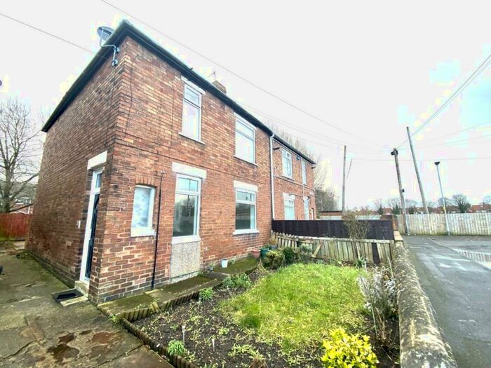 2 Bedroom Ground Flat To Rent In Lily Avenue, Bedlington, Northumberland, NE22