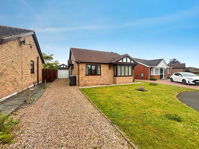 2 Bedroom Detached Bungalow For Sale In Westholm Close, Lincoln, LN2