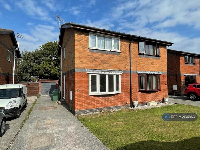 2 Bedroom Semi-Detached House To Rent In Byron Avenue, Warton, Preston, PR4