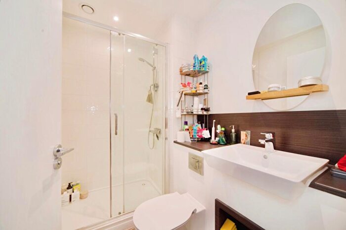 2 Bedroom Apartment To Rent In Chamberlain Court, Ironworks Way, Upton Park, E13