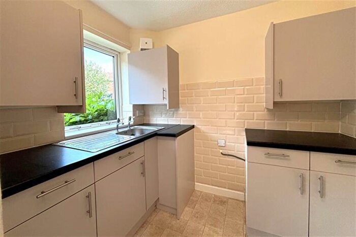 1 Bedroom Retirement Property To Rent In Homeville House, Hendford, Yeovil, BA20