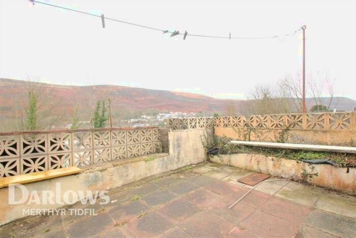 2 Bedroom Terraced House To Rent In Harriet Town, Troedyrhiw, CF48