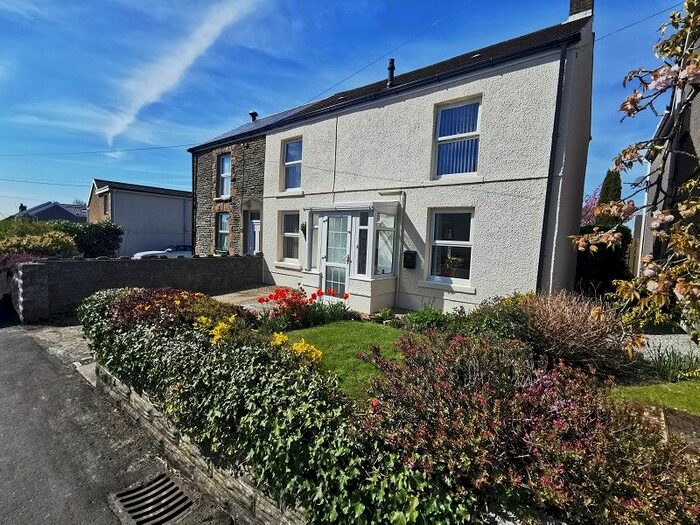 Houses for sale & to rent in SA8 3JB, Neath Road, Rhos Swansea
