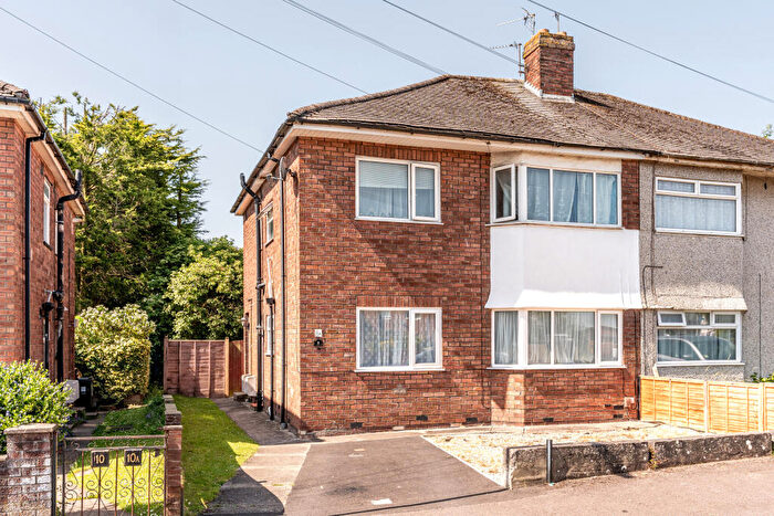 2 Bedroom Flat For Sale In Cranbourne Road, Patchway, Bristol, Gloucestershire, BS34