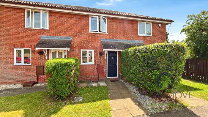 2 Bedroom Terraced House For Sale In Buttercup Close, Bedford, Bedfordshire, MK42