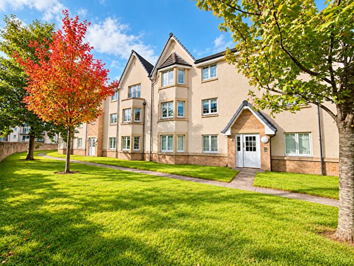 2 Bedroom Flat For Sale In Mccormack Place, Larbert, FK5