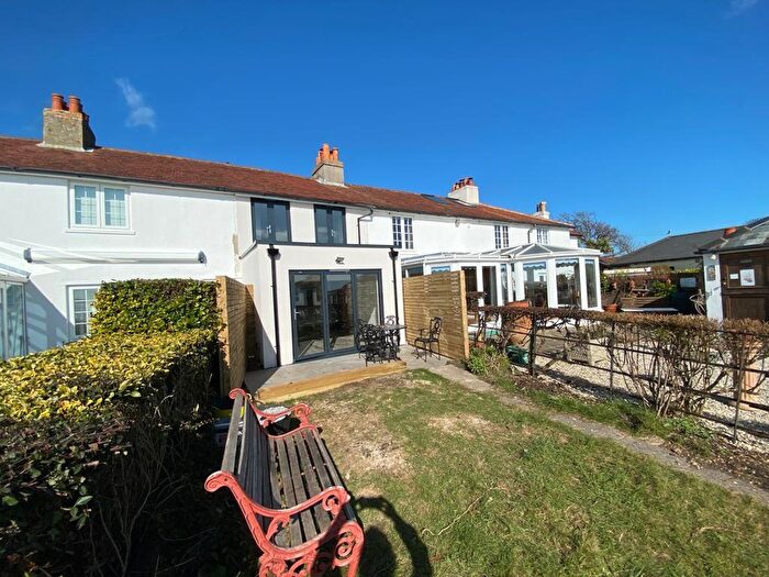 2 Bedroom Terraced House To Rent In Hill Head Road, Fareham, PO14