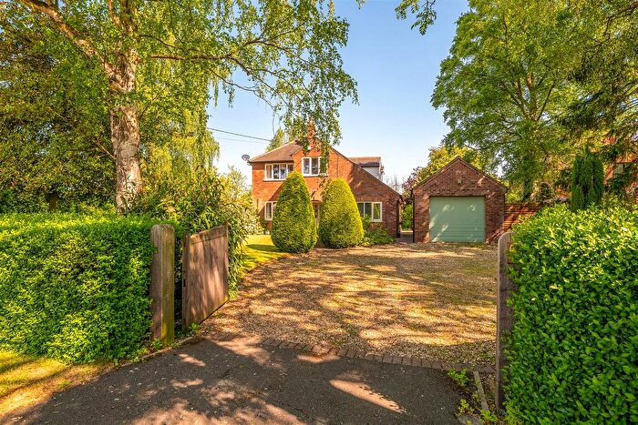 3 Bedroom Detached House For Sale In Linga Lane, Bassingham, Lincoln, LN5