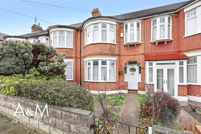 3 Bedroom House For Sale In Ashurst Drive, Barkingside, IG6