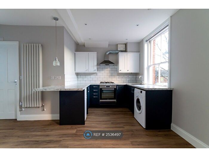 1 Bedroom Flat To Rent In Colehill, Tamworth, B79