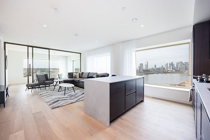 3 Bedroom Flat To Rent In Royal Wharf Walk, London, E16