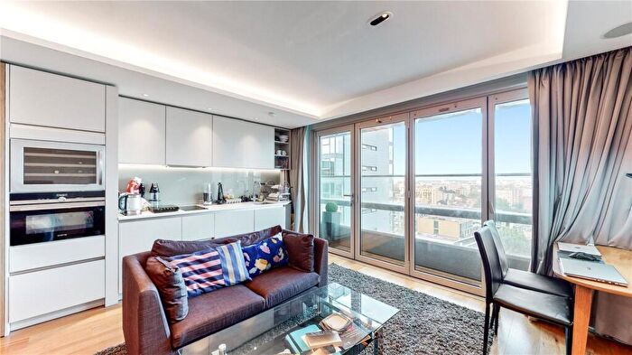 Apartment To Rent In Canaletto Tower, EC1V