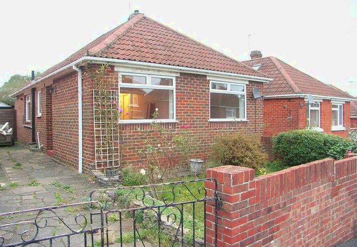 3 Bedroom Bungalow To Rent In Litchfield Road, Midanbury, Southampton, SO18