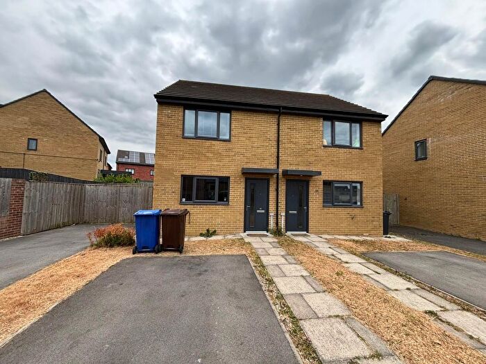 2 Bedroom Property To Rent In School Street, Rotherham, S63
