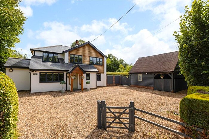 4 Bedroom Detached House For Sale In Hannington, Tadley, Hampshire, RG26