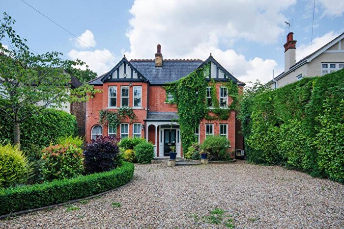 5 Bedroom Detached House To Rent In Catlins Lane, Pinner, HA5