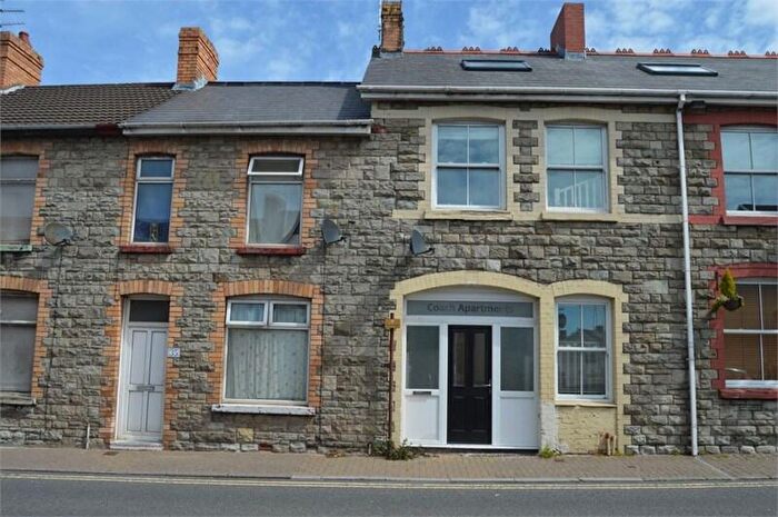2 Bedroom Flat To Rent In Cowbridge Road, Bridgend, CF31