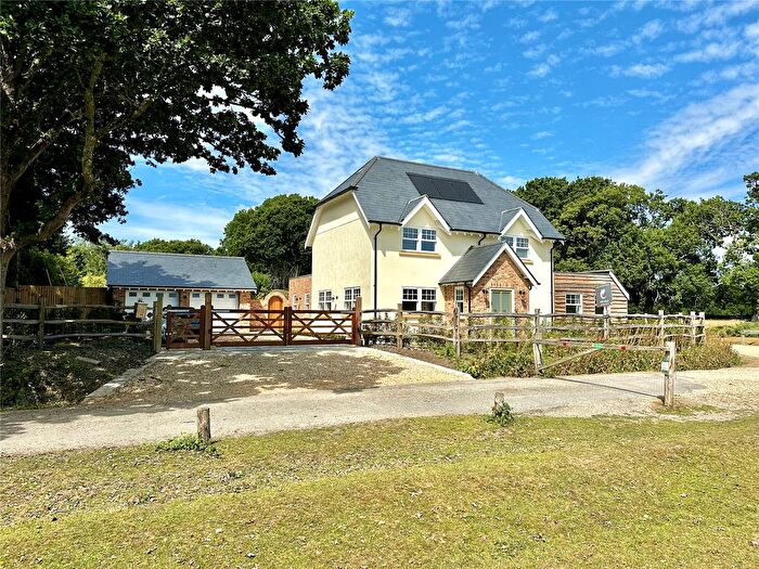 4 Bedroom Detached House For Sale In Pilley Bailey, Pilley, Lymington, Hampshire, SO41
