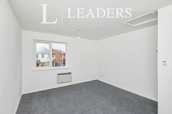 1 Bedroom Town House To Rent In Tregony Way, Stenson Fields, DE24