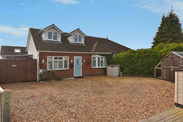 5 Bedroom Semi Detached House For Sale In Osborne Road, Warsash, SO31