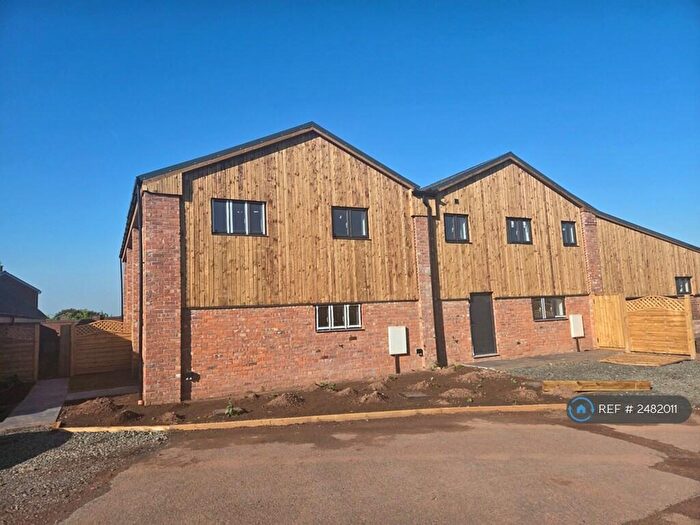 5 Bedroom Semi-Detached House To Rent In Spouthouse Barns, Dodford, B61