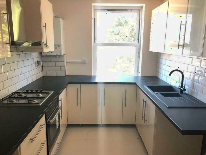 4 Bedroom Flat To Rent In Turin Street, London, E2