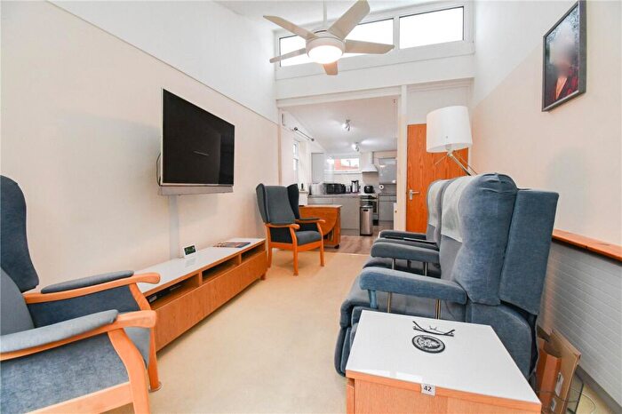 1 Bedroom Retirement Property For Sale In Caldy Road, West Kirby, Wirral, CH48