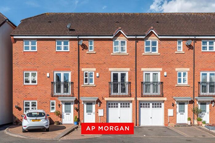 3 Bedroom Semi Detached House For Sale In Shottery Close, Ipsley, Redditch, B98