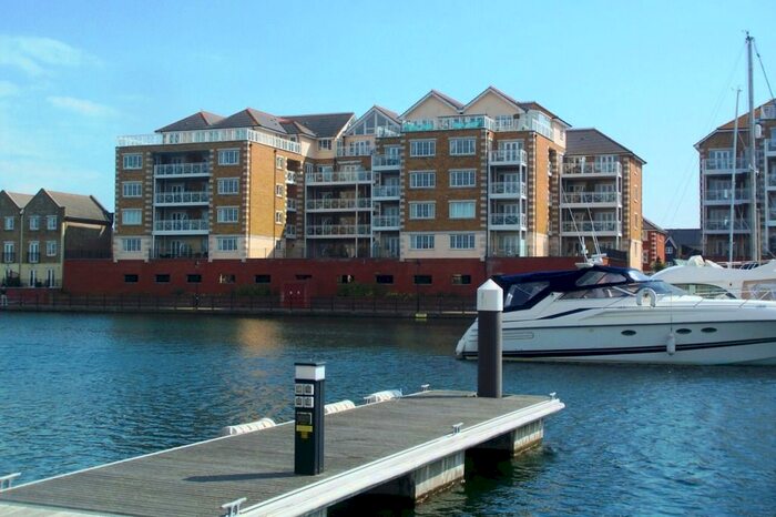 1 Bedroom Flat To Rent In Pacific Heights North, Sovereign Harbour North, Eastbourne BN23