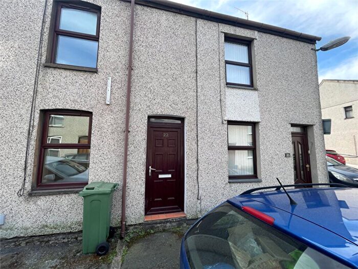 2 Bedroom Terraced House To Rent In William Street, Caernarfon, Gwynedd, LL55