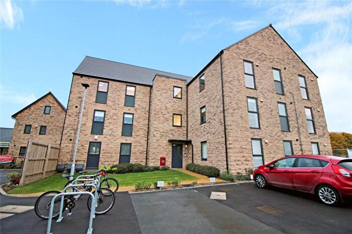 2 Bedroom Apartment For Sale In Priestley House, Beckett Strand, Wichelstowe, SN1