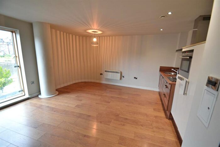 2 Bedroom Apartment To Rent In I Quarter, Blonk Street, Town Centre, Sheffield, S3