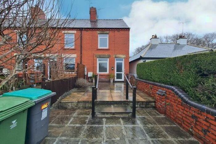 2 Bedroom Cottage To Rent In Bryn Terrace, Wrexham LL14