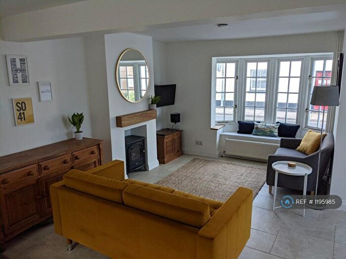 3 Bedroom End Of Terrace House To Rent In Southampton Road, Lymington, SO41