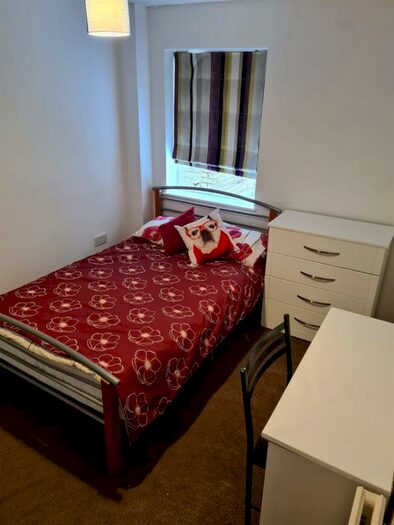 4 Bedroom House To Rent In Newmarket Road, Cambridge, CB5