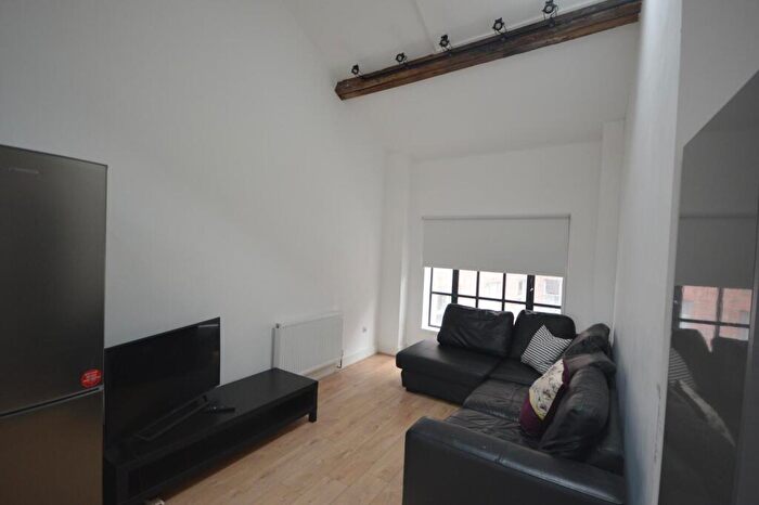 6 Bedroom House To Rent In Watkinson Street House **, Liverpool, L1