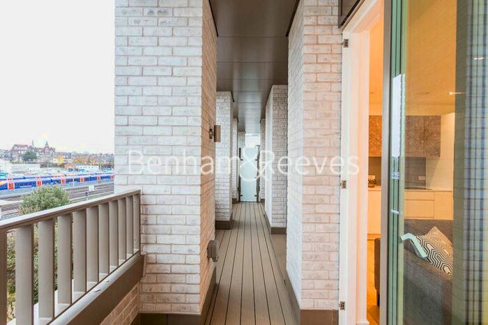 1 Bedroom Flat To Rent In Duval House, Clapham Junction, SW11