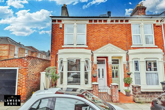 3 Bedroom End Of Terrace House To Rent In Empshott Road, PO4