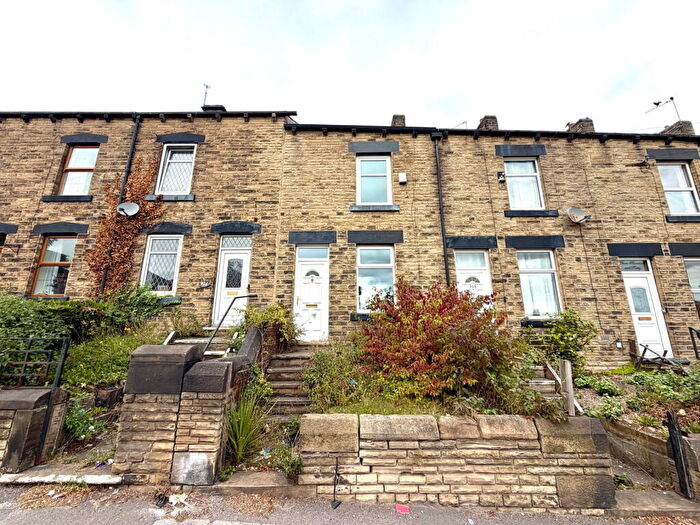 3 Bedroom Terraced House For Sale In Burton Road, Barnsley, S71